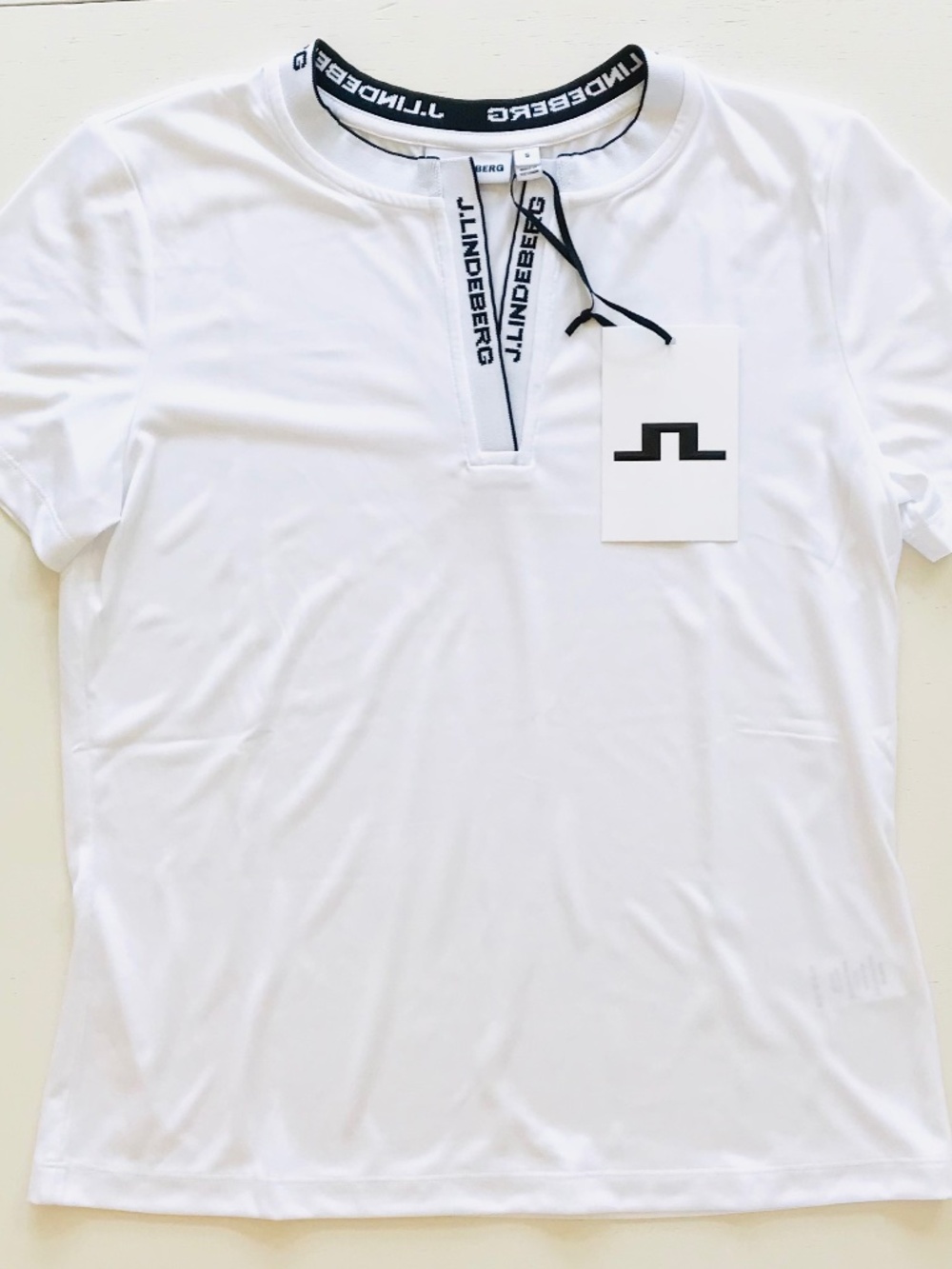 J. LENDEBERG SPRING 2027 LEYA SHORT SLEEVE WHITE TOP